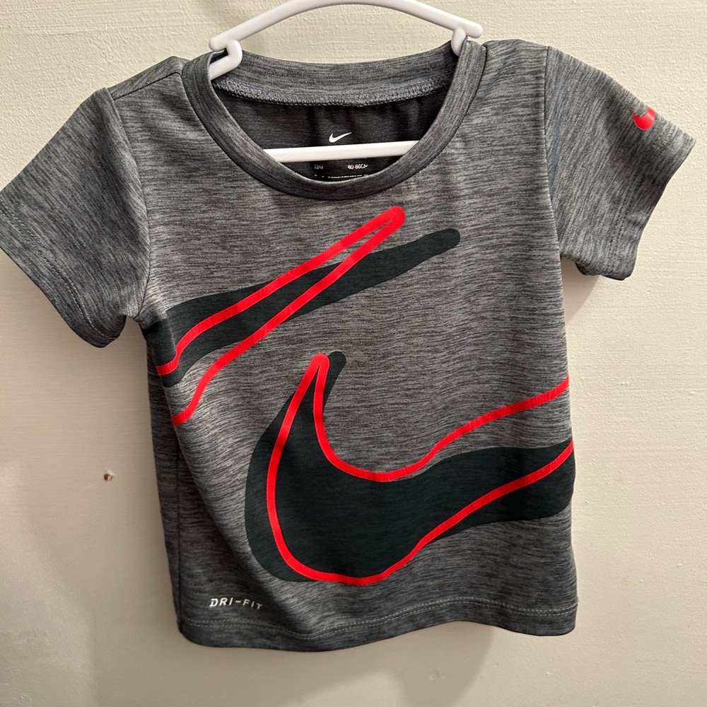 Nike Toddler Gray and Red Graphic T-Shirt